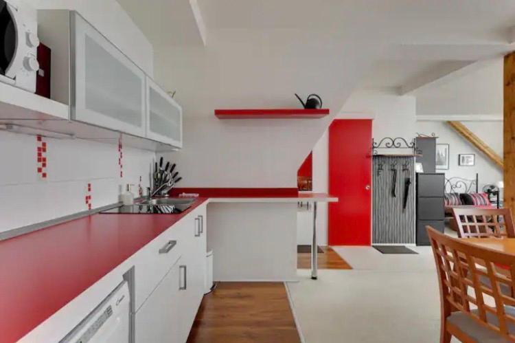 Lenka'S Cozy Red Studio + Lenka'S Cozy Gold Apartment Prag Exterior foto